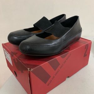 FitFlop Due MJ Nubuck Ballet Flat Shoes- Black